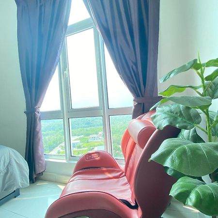 Cheapest Promo Private Studio Suites With Fullbody Massage Chair At Mesamall Nilai, 3 Km To Usim Екстериор снимка