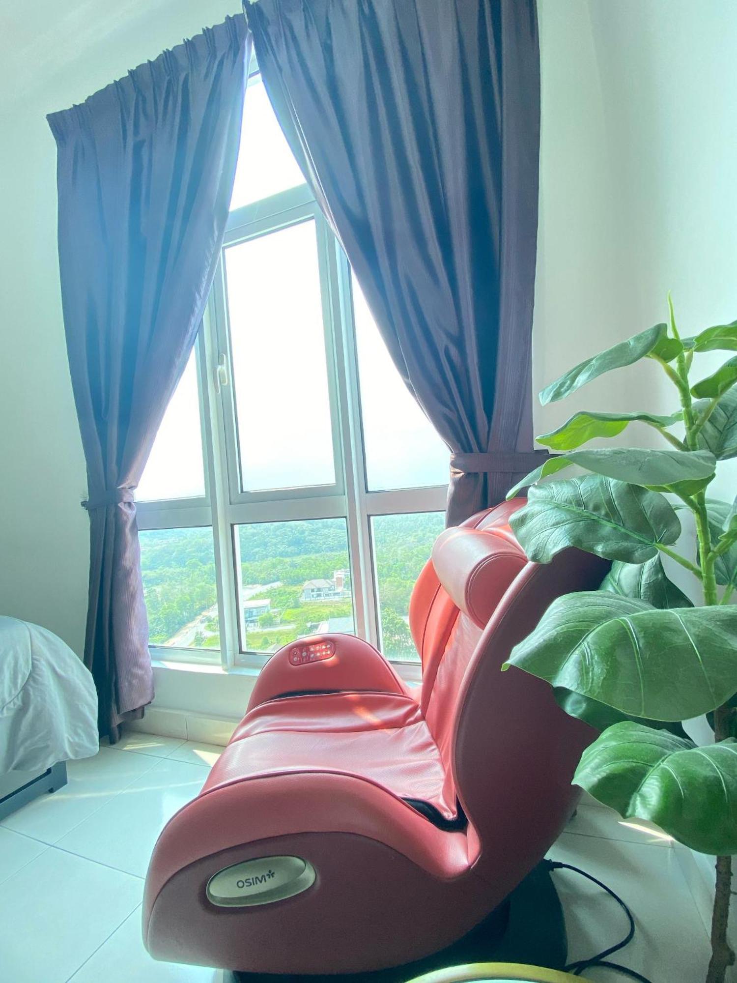 Cheapest Promo Private Studio Suites With Fullbody Massage Chair At Mesamall Nilai, 3 Km To Usim Екстериор снимка