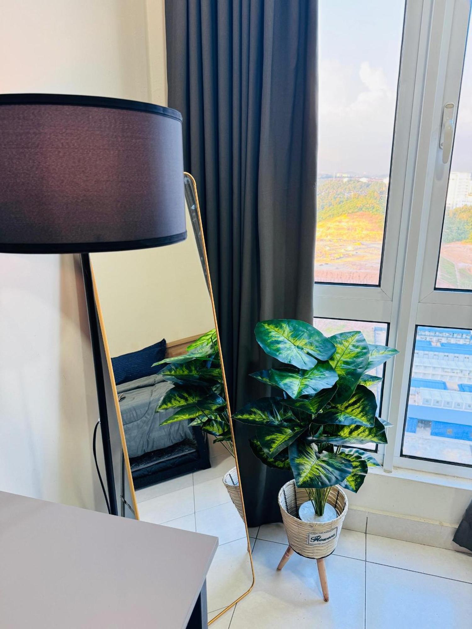 Cheapest Promo Private Studio Suites With Fullbody Massage Chair At Mesamall Nilai, 3 Km To Usim Екстериор снимка