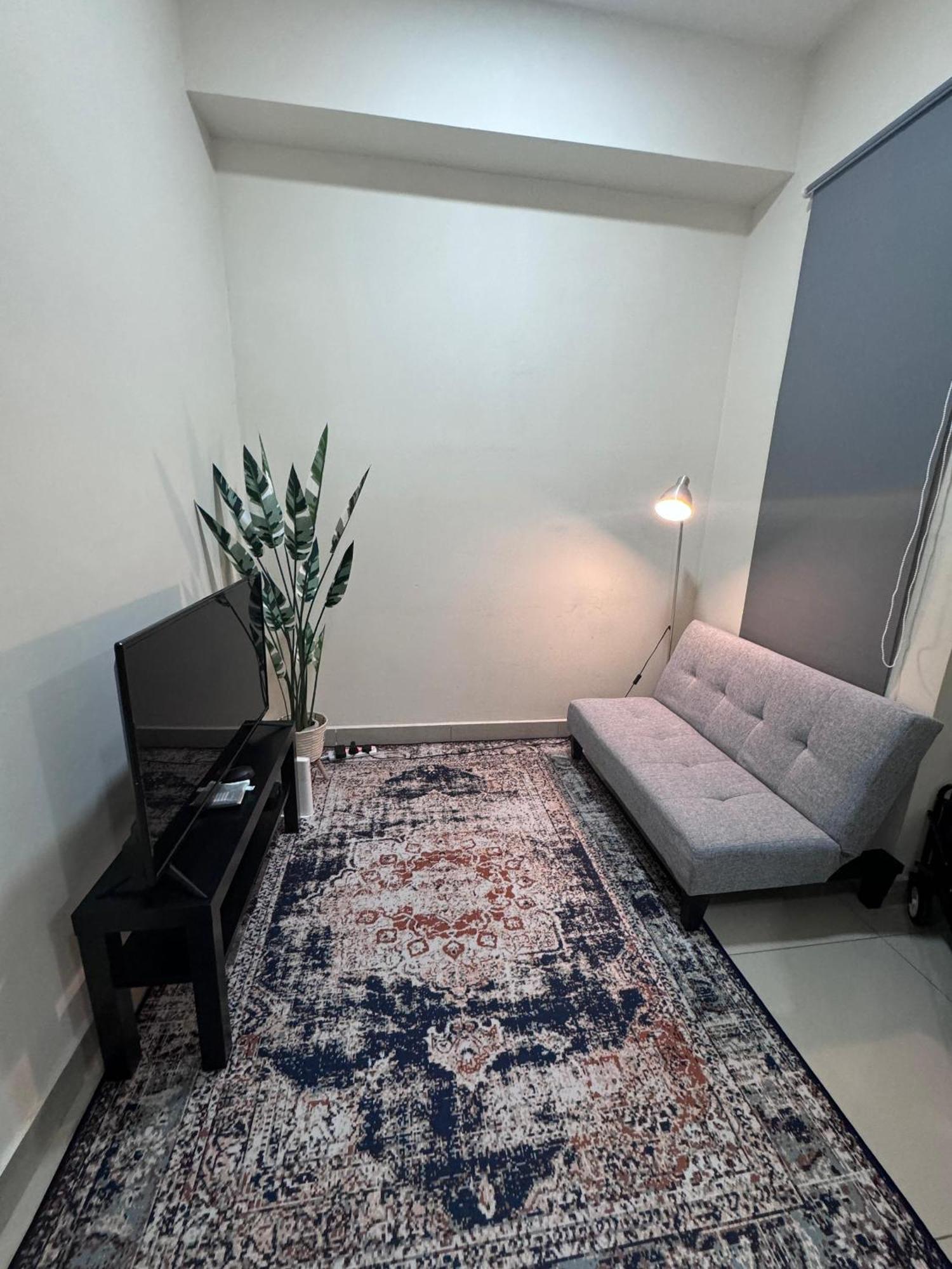 Cheapest Promo Private Studio Suites With Fullbody Massage Chair At Mesamall Nilai, 3 Km To Usim Екстериор снимка